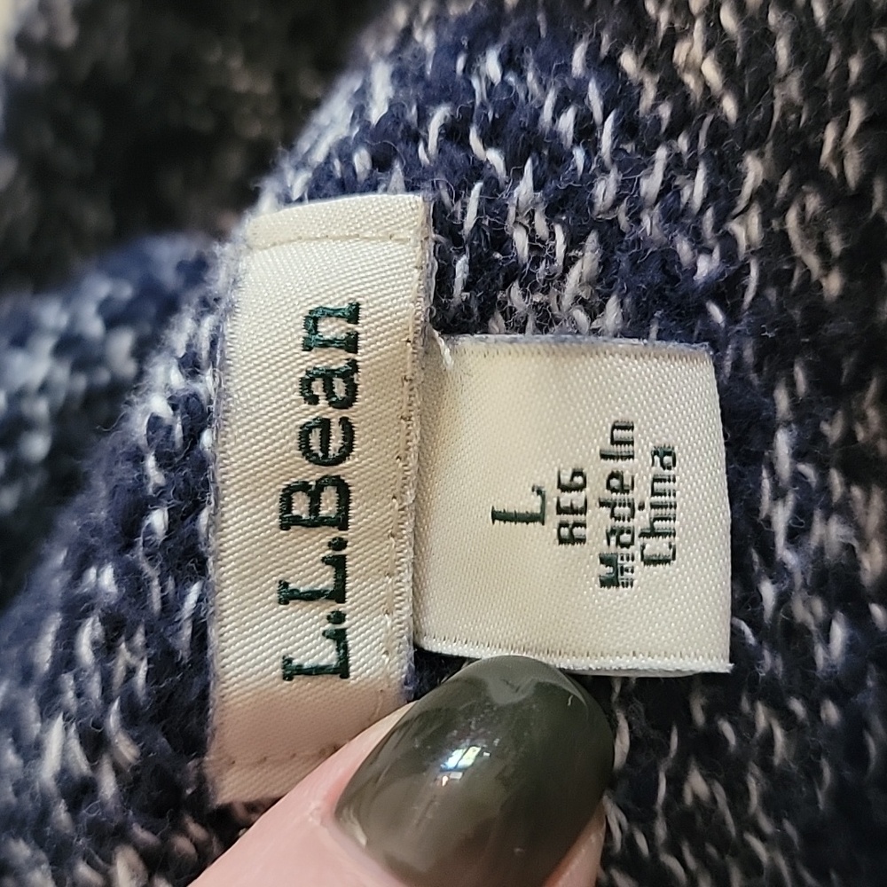 L.L. Bean Women's Blue And White Speck Turtleneck Sweater~Size Large - Picture 2 of 6